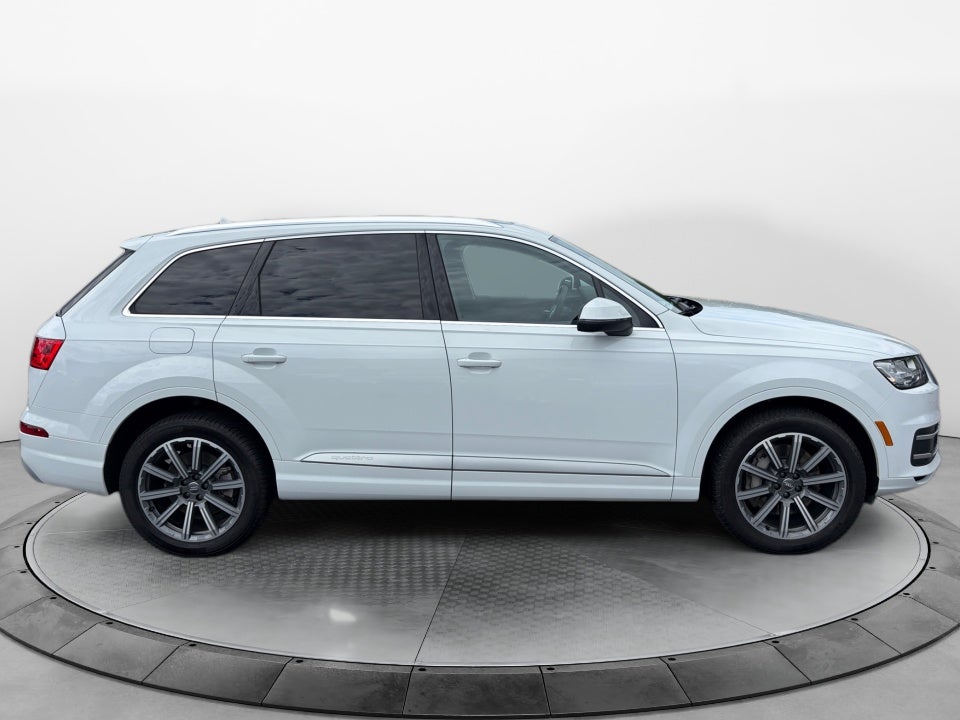 2019 Audi Q7 Premium Plus