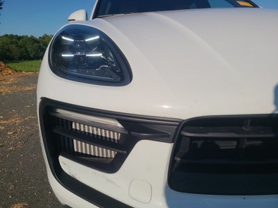 2022 Porsche Macan S