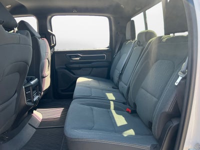 2022 RAM 1500 Big Horn Crew Cab 4x2 5'7" Box