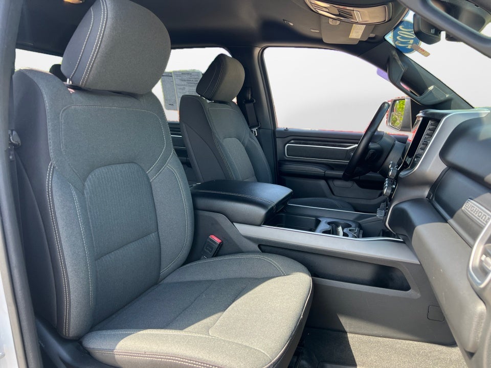 2022 RAM 1500 Big Horn Crew Cab 4x2 5'7" Box