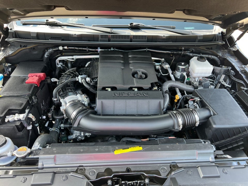 2025 Nissan Frontier Crew Cab SV 4x4