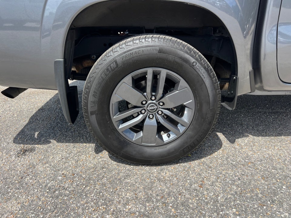 2025 Nissan Frontier Crew Cab SV 4x4