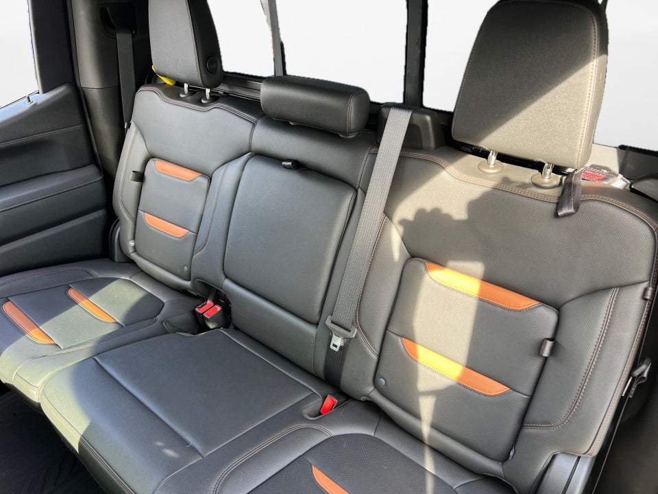 2021 GMC Sierra 1500 4WD Crew Cab Short Box AT4