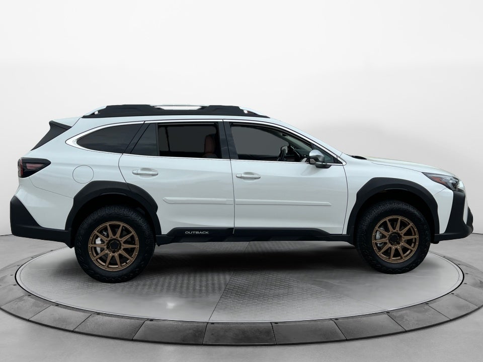2025 Subaru Outback Touring XT