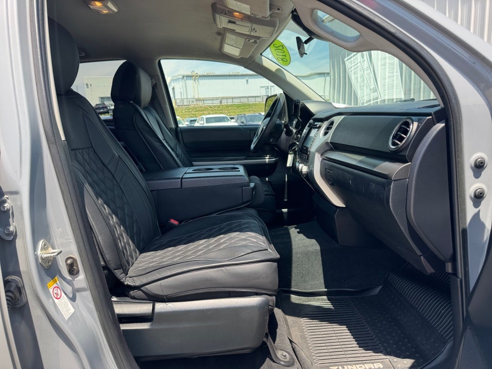 2018 Toyota Tundra SR5 5.7L V8